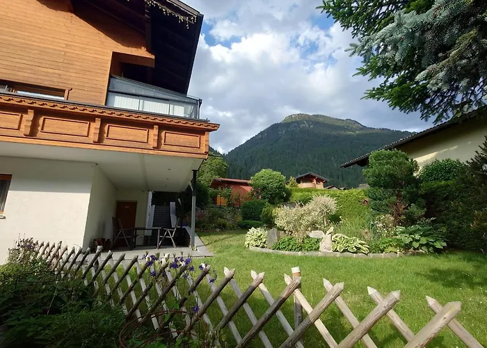 Alpenglueck Montafon Апартаменты *